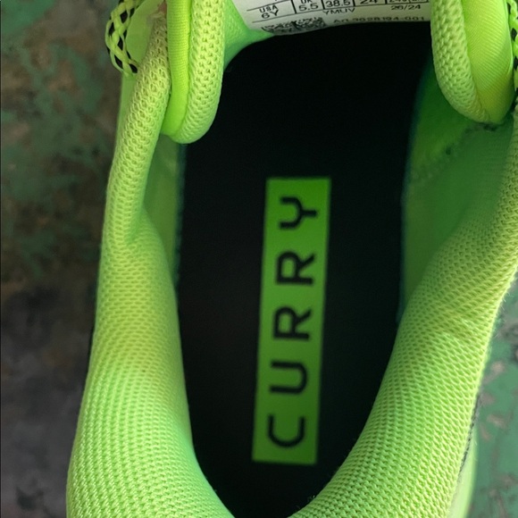 Under Armour Kids Curry 12 Basketball Shoes - Picture 7 of 9